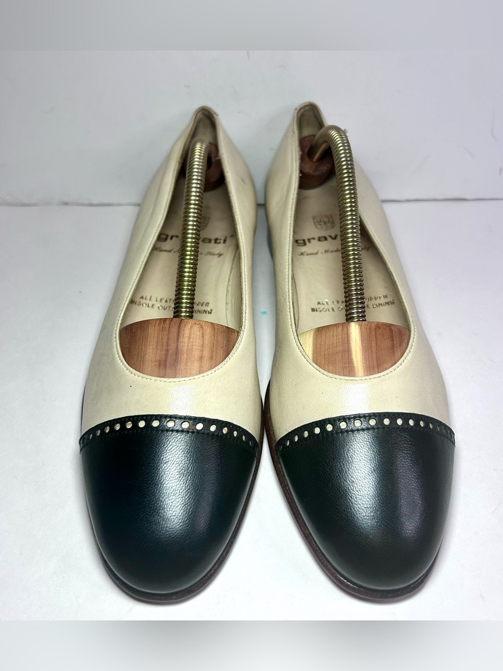 Gravati Spectator Flats Cream Black 8.5M Women’s Vintage Made in Italy - Picture 2 of 10